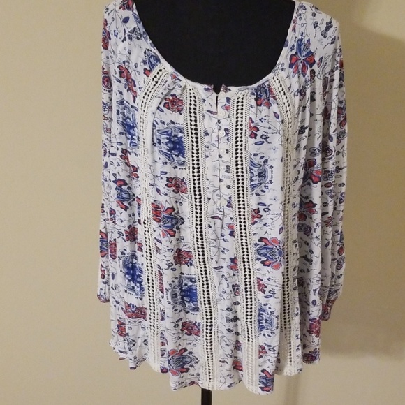 Lucky Brand Tops - ☆ Lucky Brand ☆ NWT Floral Boho Top Size Small
